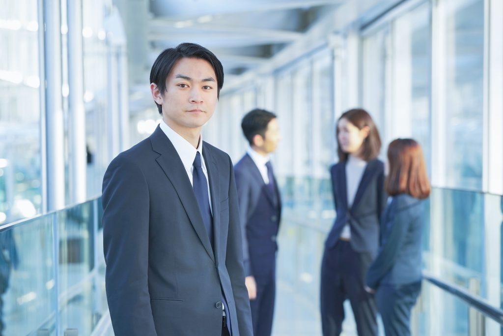 従業員301人以上の企業は要注意！中途採用比率採用の公表義務化とは